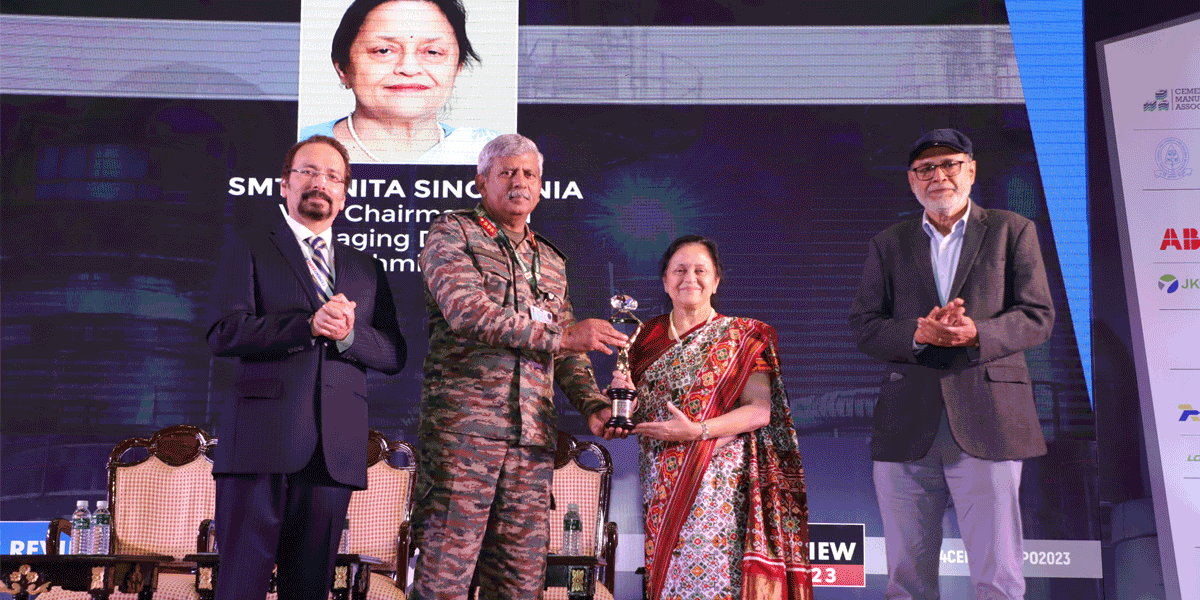 Vinita Singhania receives Lifetime Achievement Award at the 7th 